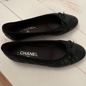 Chanel black leather quilted ballet flats - worn ONCE. Beautiful condition. 37.